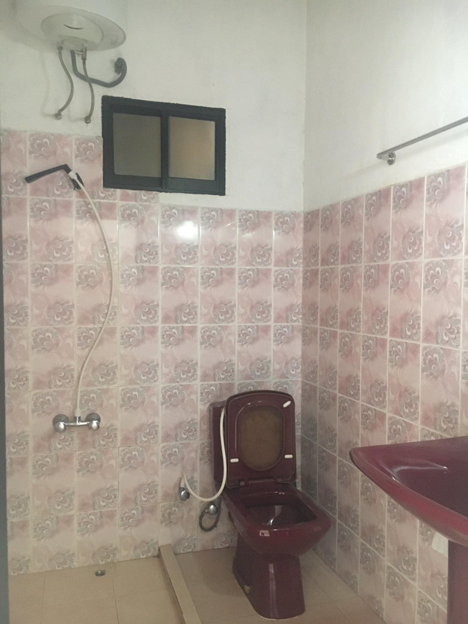 Majestic Tourist Hotel Канди Экстерьер фото
